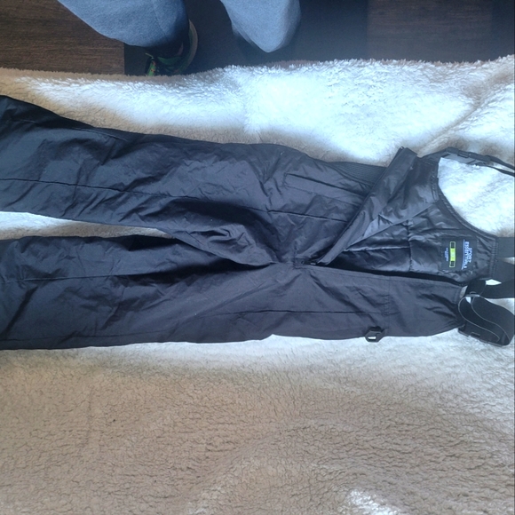 Kids snow pants size 10 - Picture 1 of 2